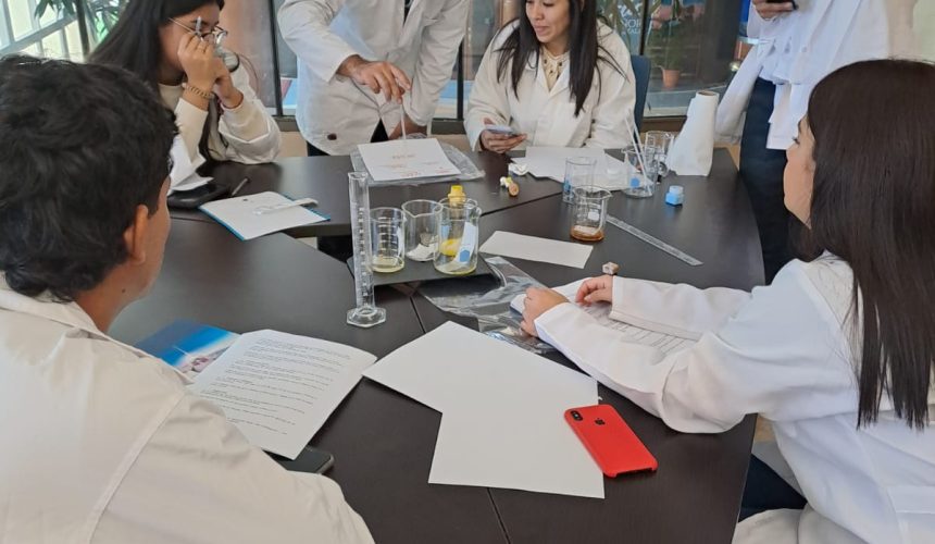 Laboratorio realizado el día sábado 26 de agosto por los alumnos de Agricultura